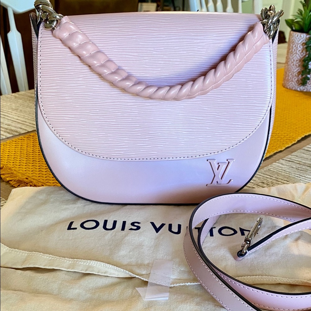 Authentic Louis Vuitton Rose Ballerine Luna bag